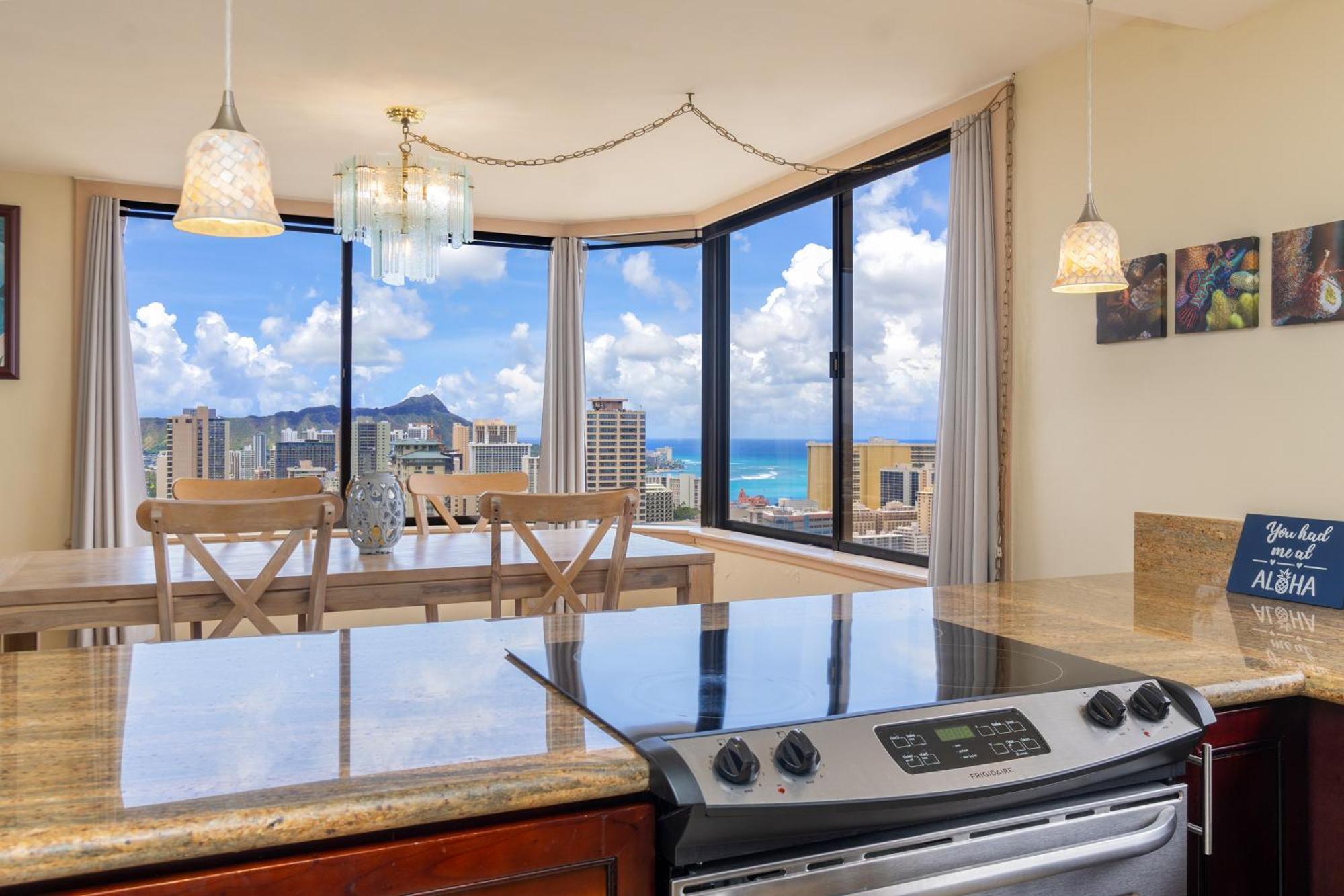 Ferienwohnung Hawaiian Monarch Penthouse 402 Honolulu Exterior foto