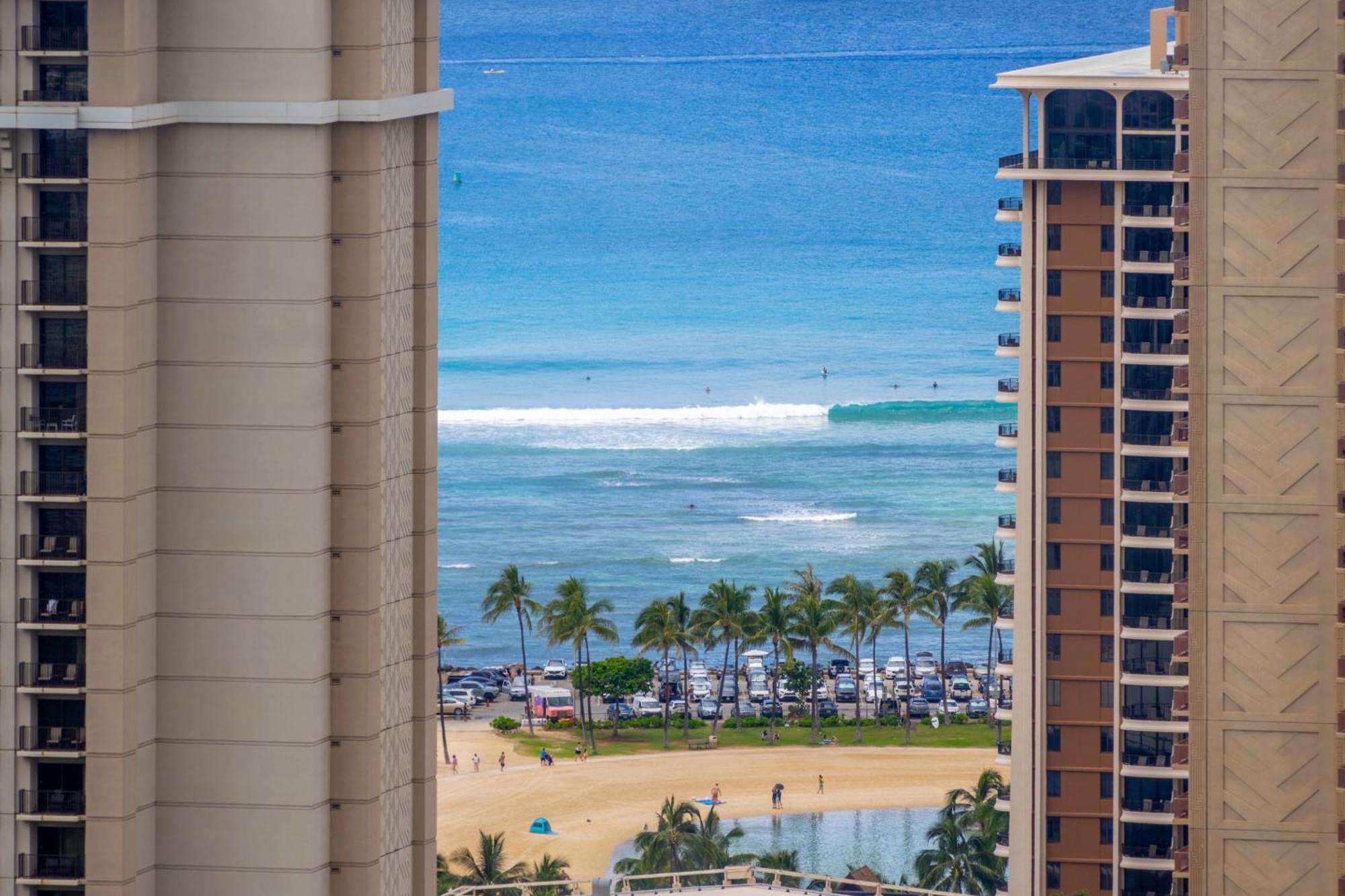 Ferienwohnung Hawaiian Monarch Penthouse 402 Honolulu Exterior foto