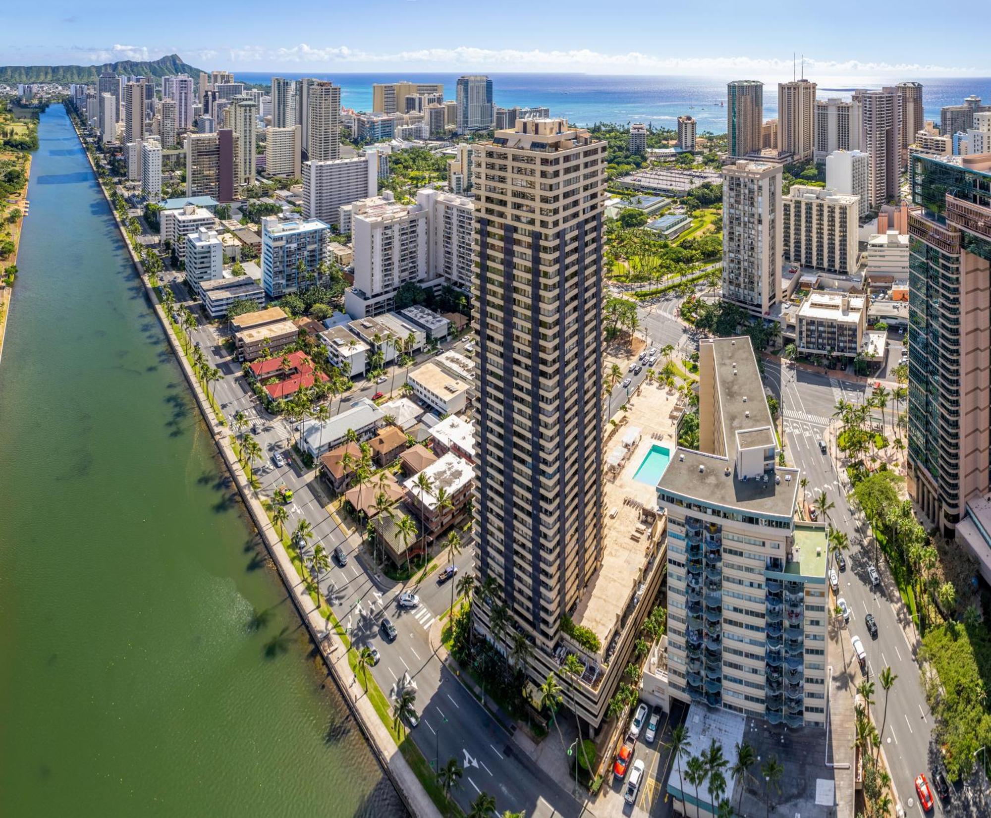 Ferienwohnung Hawaiian Monarch Penthouse 402 Honolulu Exterior foto
